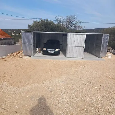 Kuca Ella * Vinišće