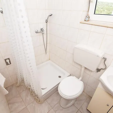 Holiday home Kuca Ella Vinisce